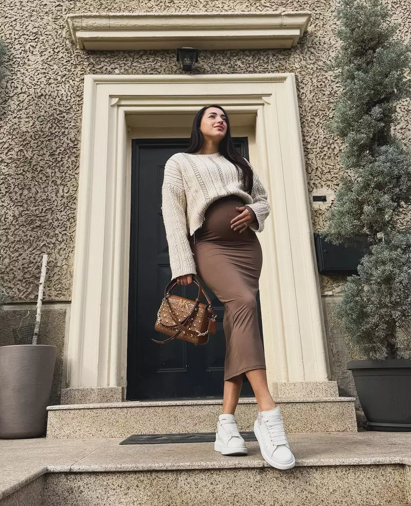 larisa 1