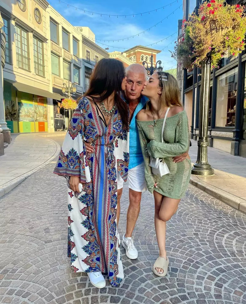 Fiica lui Virgil Ianțu a împlinit 18 ani. Jasmina și-a serbat majoratul