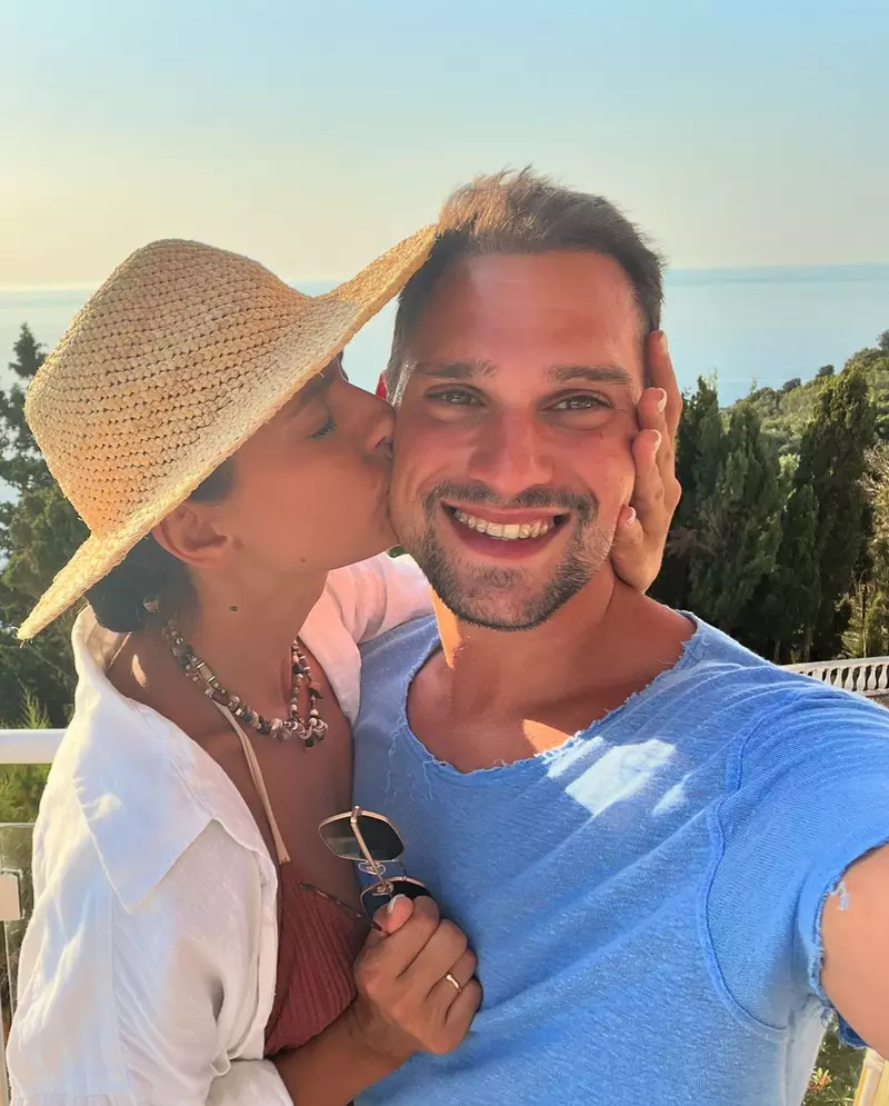 Vlad Gherman și Oana Moșneagu au continuat vacanța în Grecia  (4)