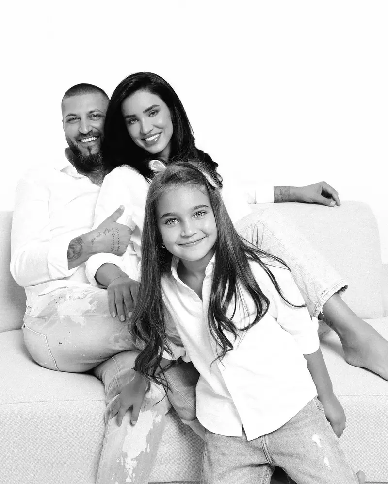Adelina-Pestritu-si-familie-1