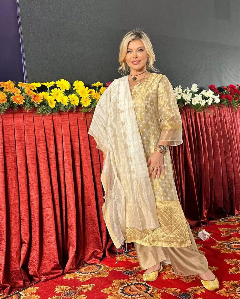 Loredana Groza a divorțat de Andrei Boncea, după aproape un sfert de veac de căsnicie. Reacția tatălui artistei