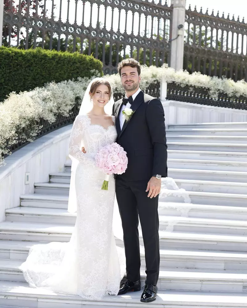 eda-ece-din-pretul-fericirii-s-a-maritat-cum-a-aratat-in-rochie-de-miresa-5