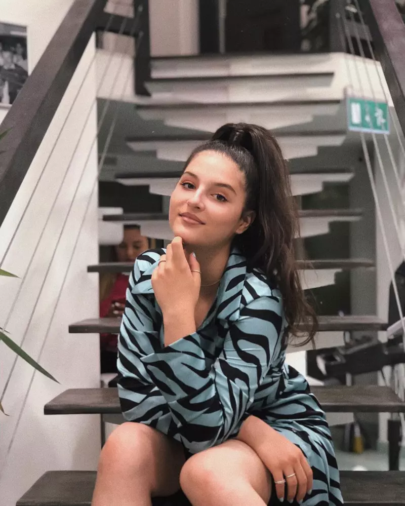 Carmina, fiica lui Liviu Vârciu