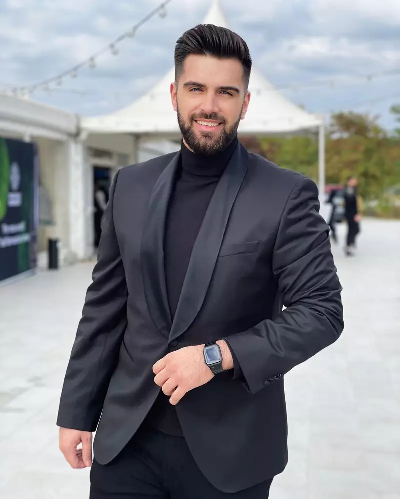 cine-este-noua-iubita-a-lui-alex-leonte-6