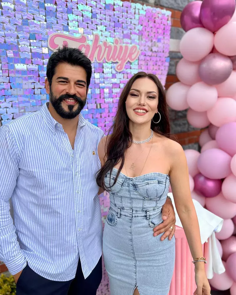 fahriye-evcen-351698160_2026432794363144_4640829279448152196_n