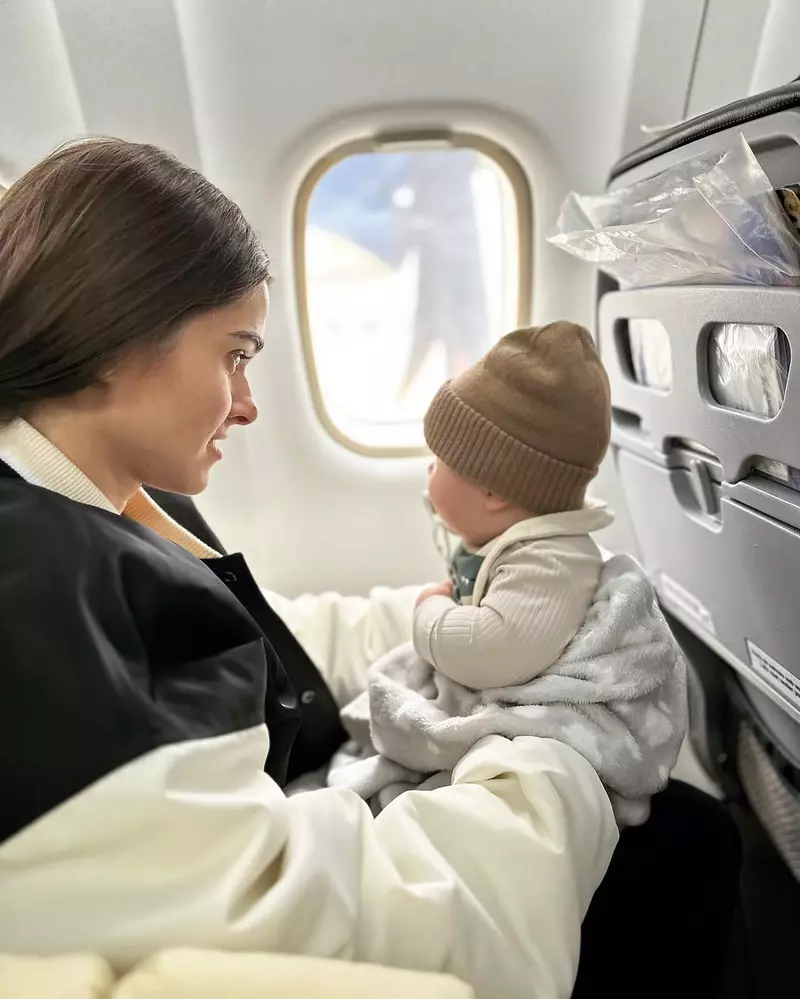 theo-rose-primele-imagini-cu-sasha-2