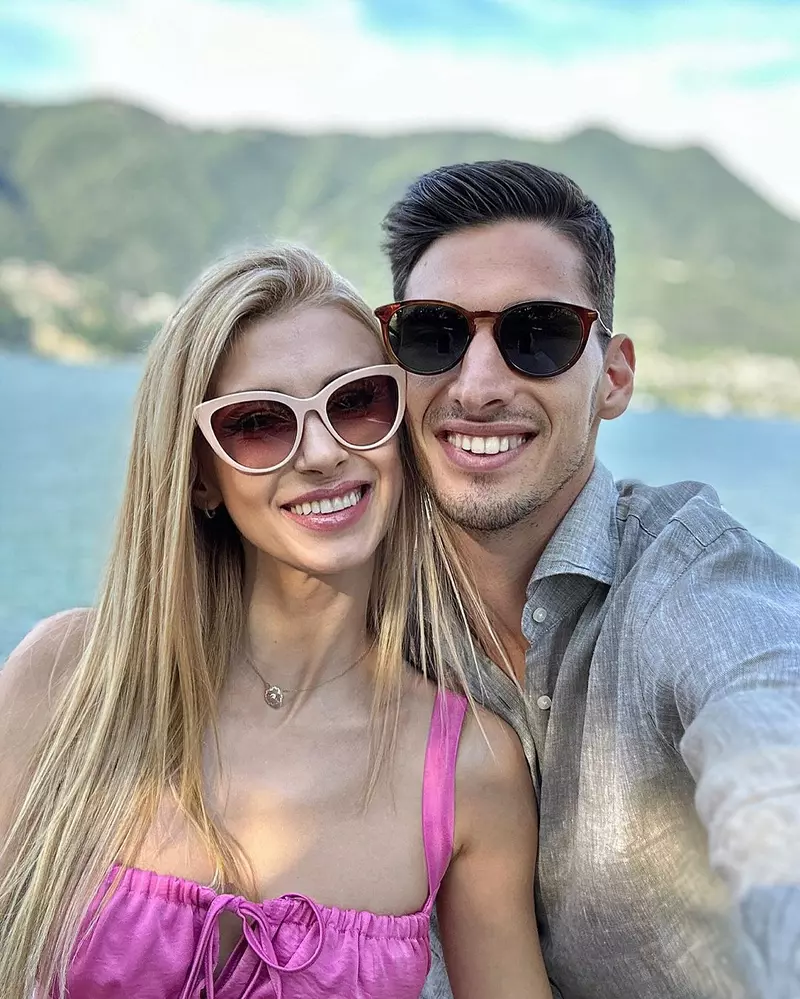Andreea Bălan și Victor Cornea, vacanță romantică în Italia  (9)