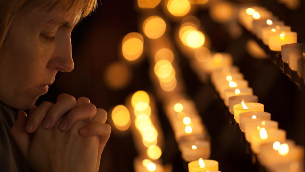 Cea Mai Puternică Rugăciune Care Te Scapă De Datorii și Probleme Financiare Trebuie Să O știi Pentru Că Aduce Mult Belșug In Casa Ta Spiritualitate Avantaje Ro De 20 De