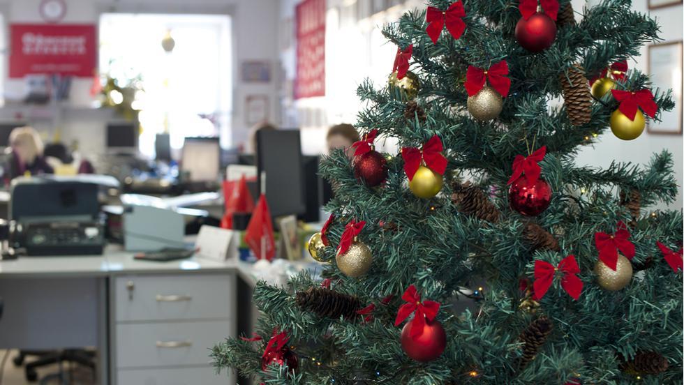 O Ce Veste Minunată 24 Si 31 Decembrie Ar Putea Fi Zile Libere Diverse Timp Liber Avantaje Ro De 20 De Ani Pretuieste Femei Ca Tine