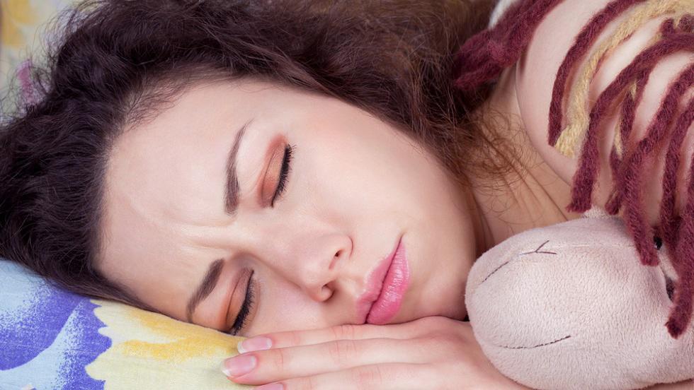 De Ce Avem Coșmaruri Cele Mai Frecvente 5 Cauze Explicate De Psihologi Psihologie Avantaje Ro De 20 De Ani Pretuieste Femei Ca Tine