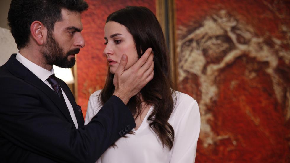 Serialul Fenomen Lacrimi La Marea Neagră A Avut Premiera La Kanal D