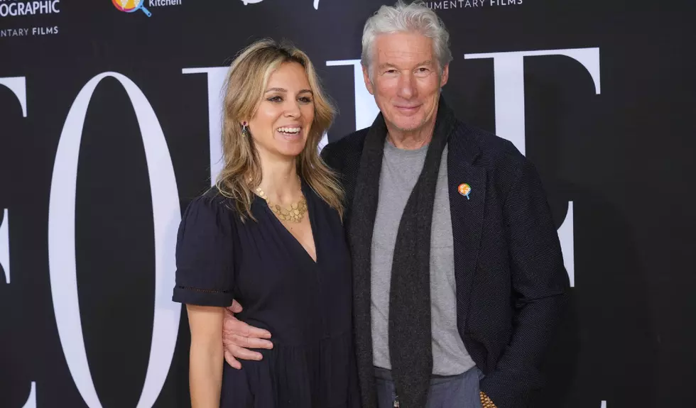 Richard Gere și Alejandra Silva au dezvăluit imagini rare alături de copiii lor. Cum au sărbătorit Ziua Independenței Statelor Unite