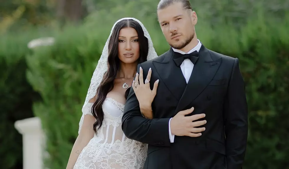 Alina Eremia și soțul ei, Edi Barbu, au aniversat un an de căsătorie. Ce imagini speciale a dezvăluit artista cu această ocazie