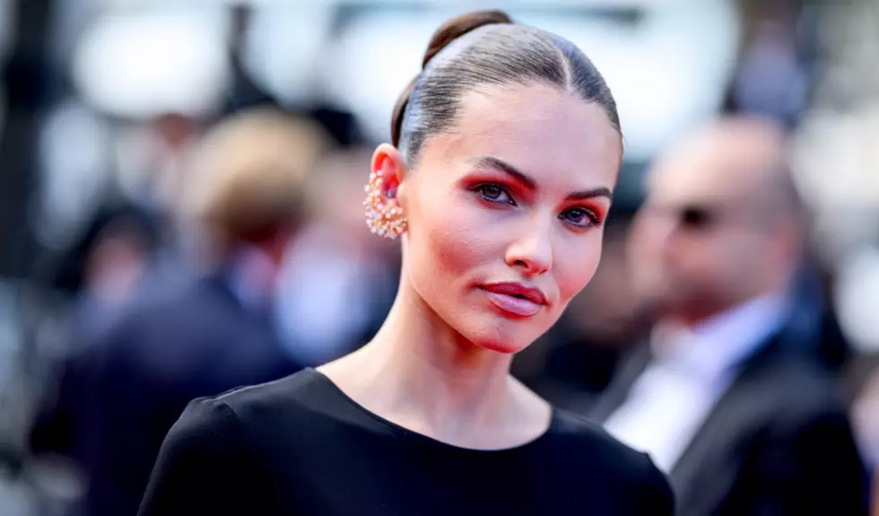 Thylane Blondeau, detalii despre spectaculoasa ei rochie de mireasă. A fost realizată din 30 de metri de dantelă