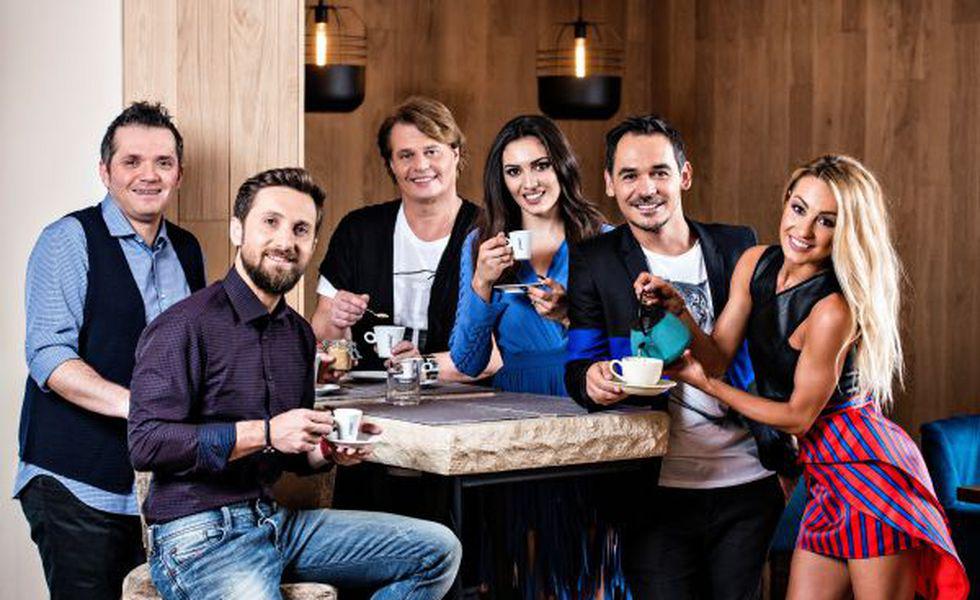 Foto La Mulţi Ani Neatza Răzvan Dani Flavia și Echipa Pe Coperțile Tvmania și Tv Satelit Tvmania Ro