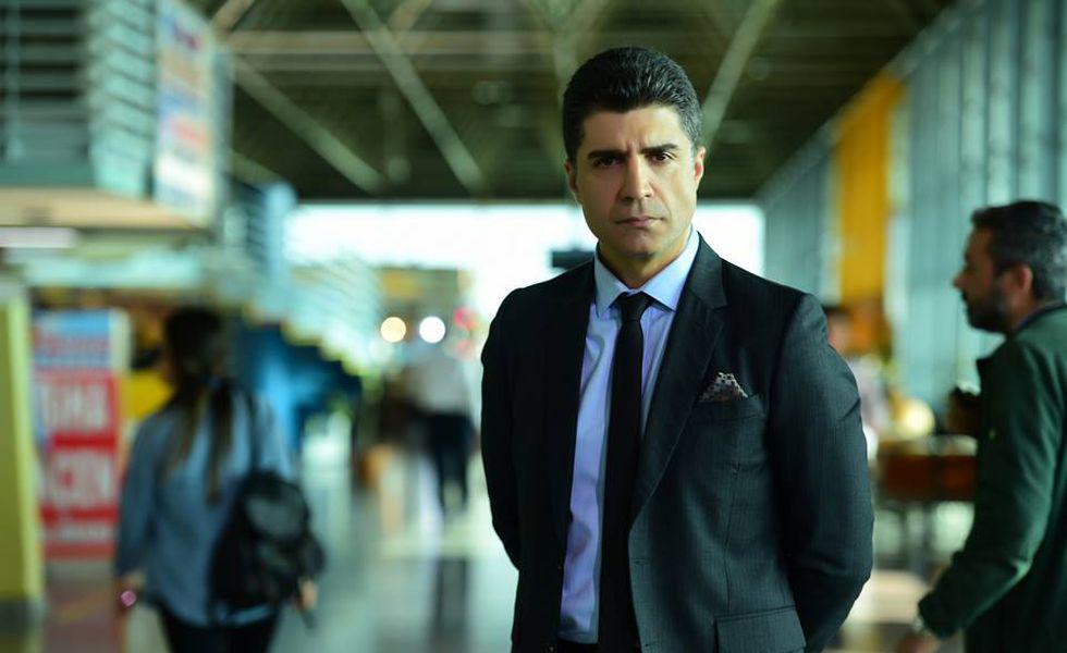 Foto Ozcan Deniz Are O Iubită Nouă O Bloggăriţă De 26 De Ani Tvmania Ro