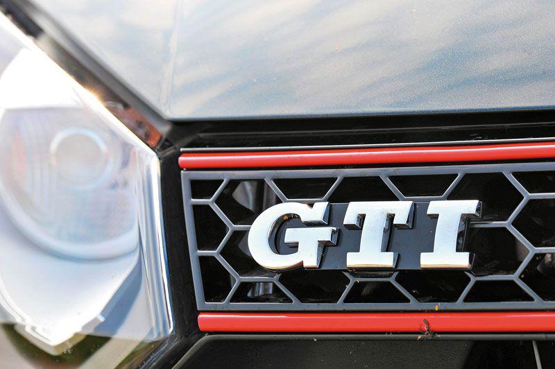 VW Golf GTI sau VW Golf GTD