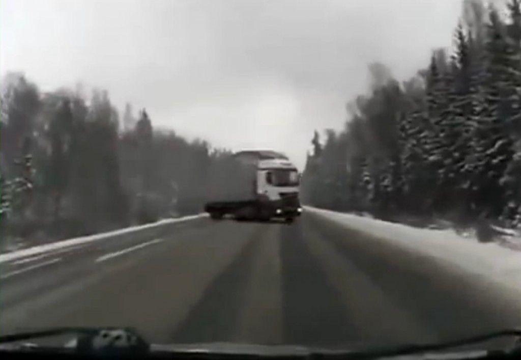 In Rusia nu e bine sa conduci iarna