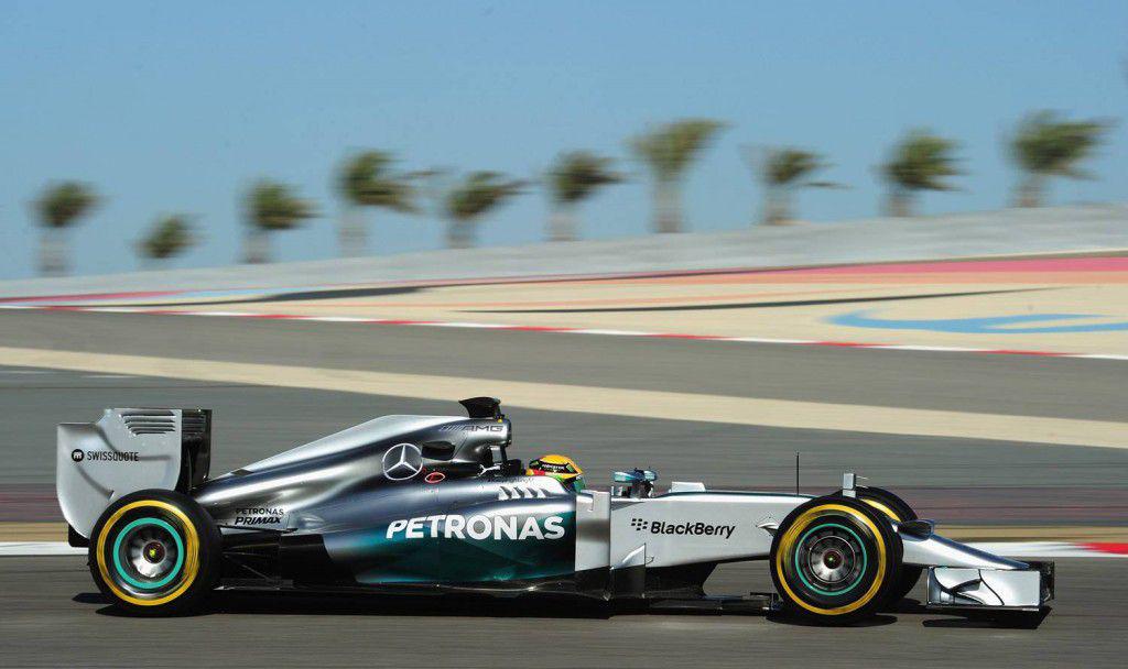 Hamilton a fost cel mai rapid pilot in testele efectuate in Bahrain