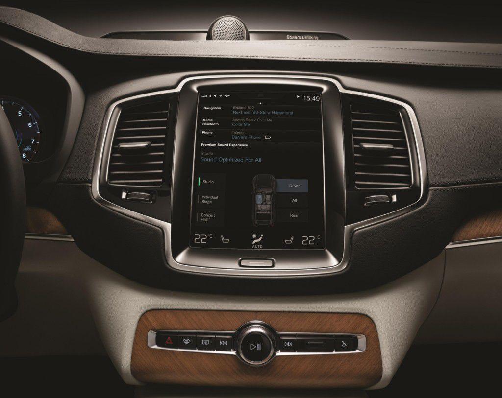 Volvo prezinta imagini detaliate cu sistemul multimedia de la viitorul XC90