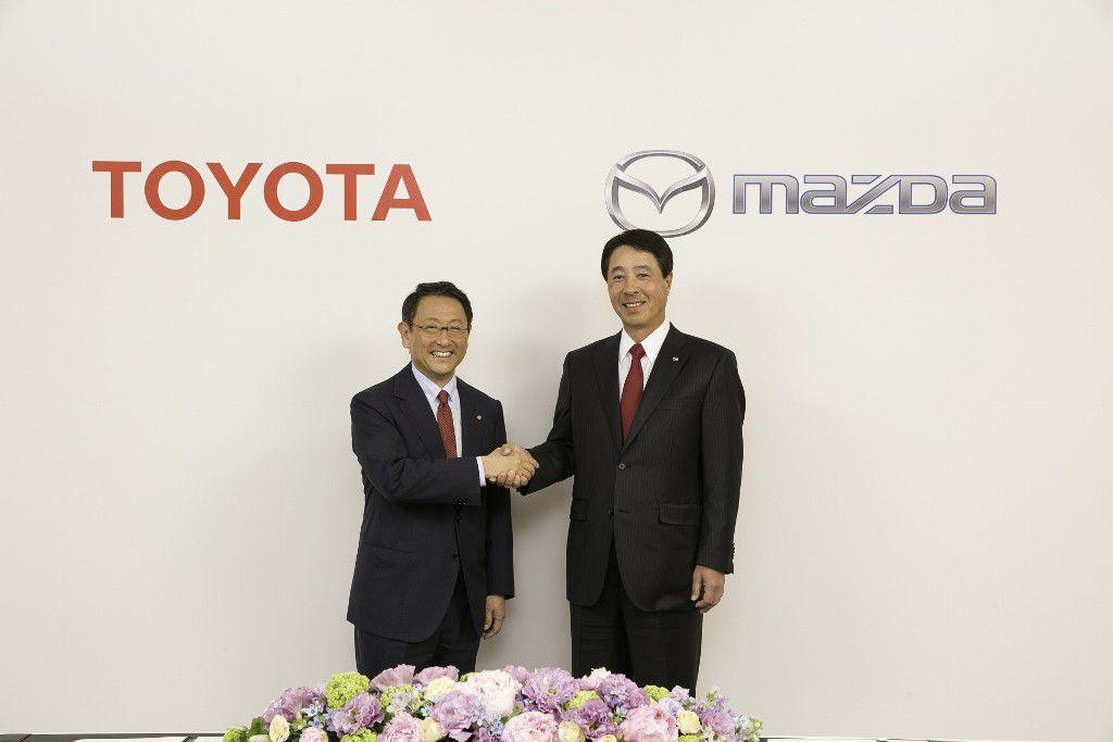 Toyota și Mazda au semnat un nou acord pentru schimbul de tehnologii