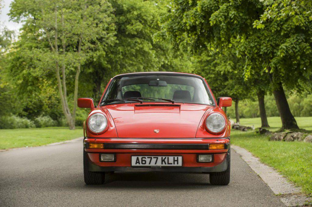 James May scoate la licitație un Porsche 911 din 1984