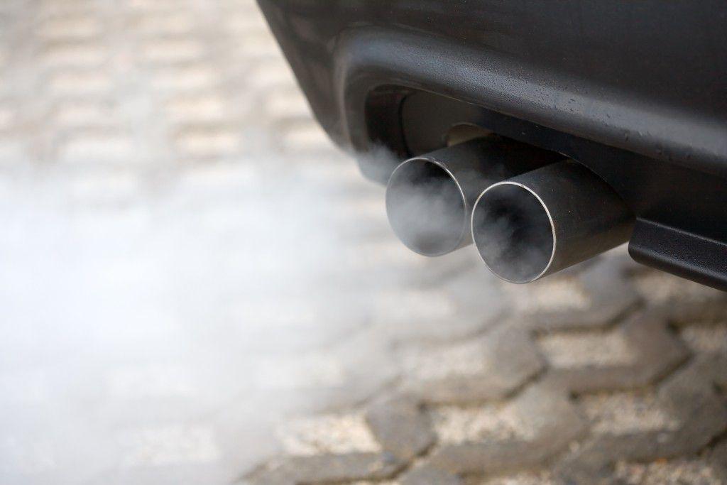 Noi informații despre viitoarea taxa auto: guvernanții vor să penalizeze proprietarii de mașini poluante