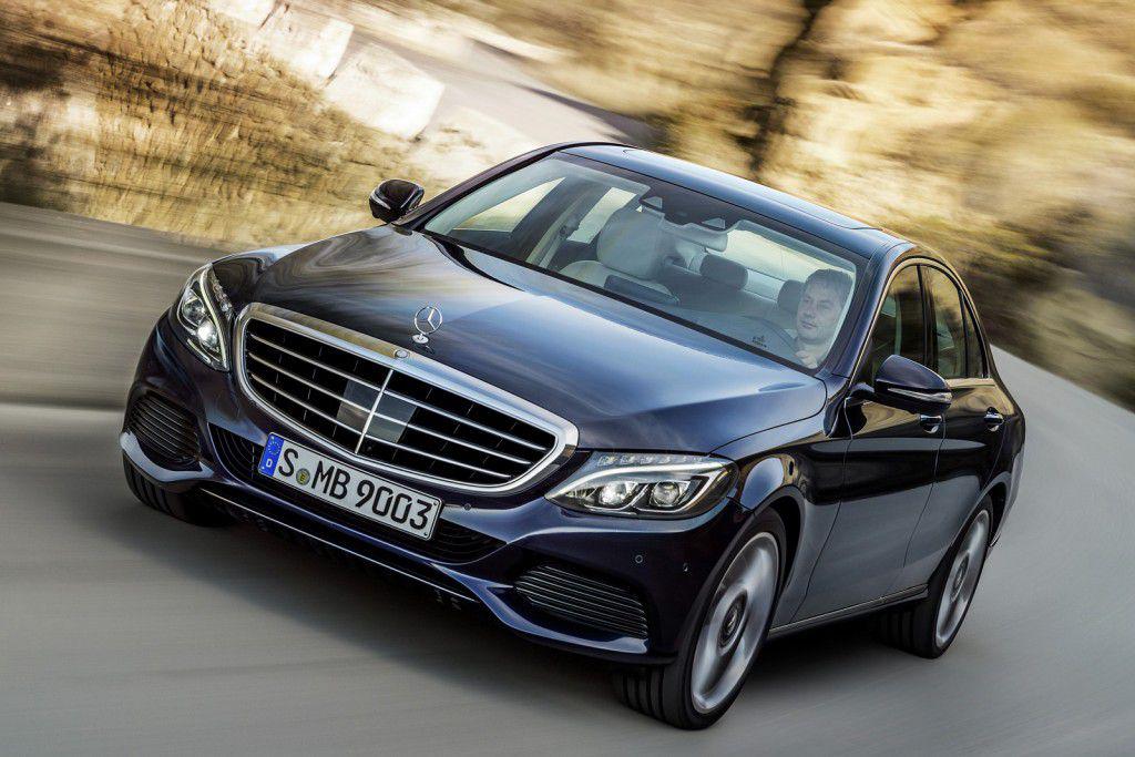 Mercedes-Benz recheamă în service noua Clasa C pentru probleme la sistemul de direcție