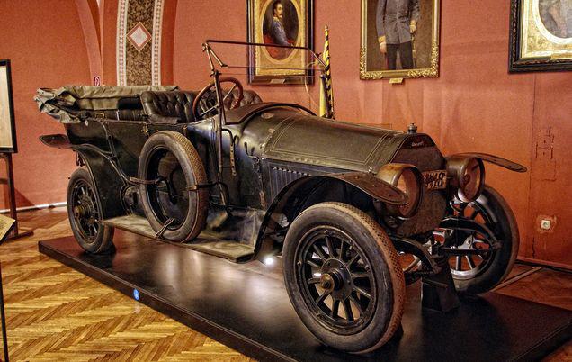 Povestea mașinii în care se afla arhiducele Franz Ferdinand, victima asasinatului din pricina căruia a pornit Primul Război Mondial