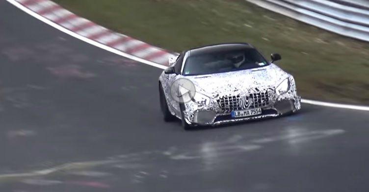 Mercedes-AMG GT-R, surprins în timpul testelor pe Nurburgring