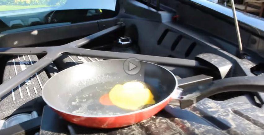 Cum gătești un ou cu un Lamborghini