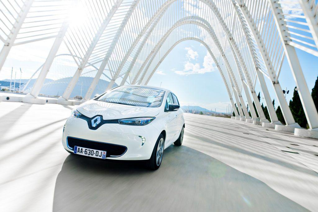 Renault-Nissan a ajuns la o nouă bornă. 350.000 de vehicule electrice vândute la nivel global