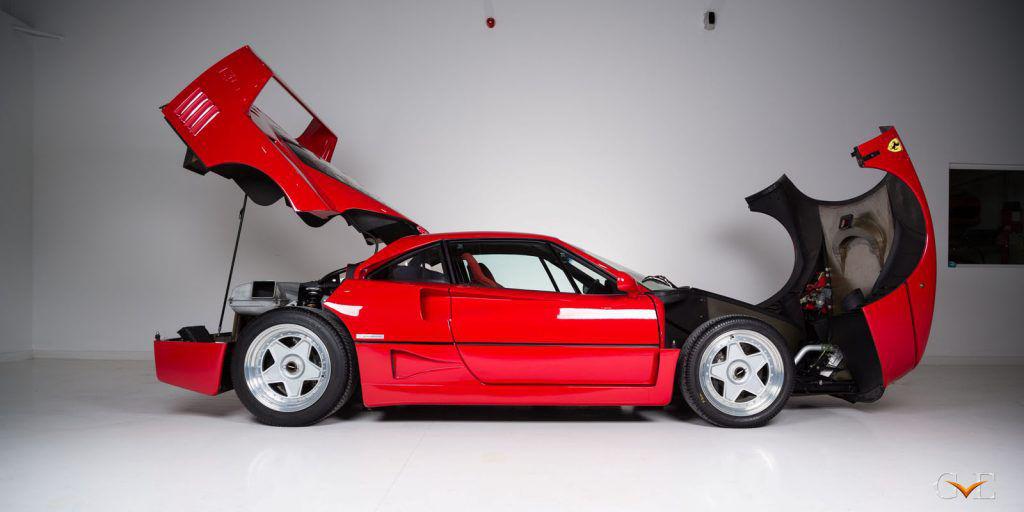 Ferrari Ul F40 Al Lui Eric Clapton Este Scos La Vanzare Vezi Suma