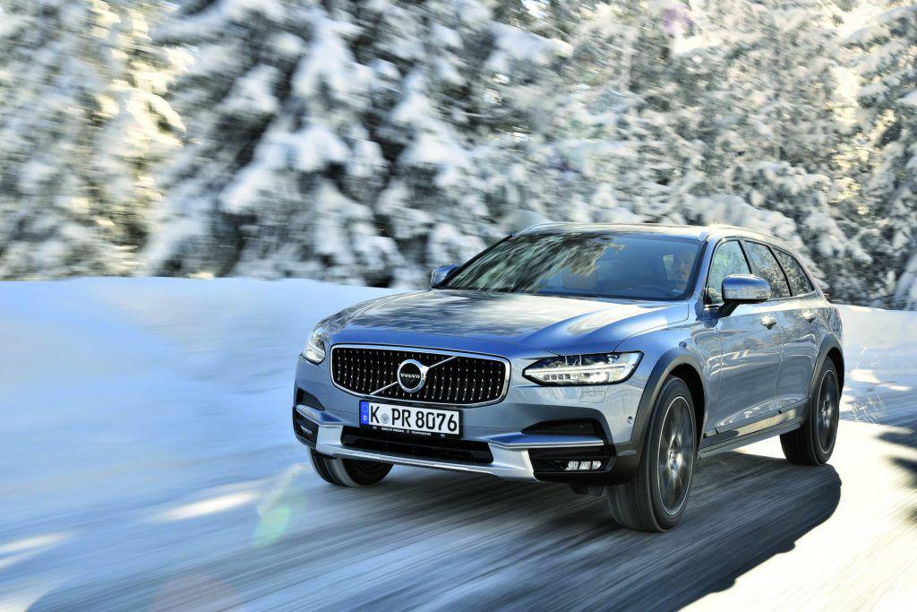 Volvo V90 Cross Country Direct Din Inima Suediei