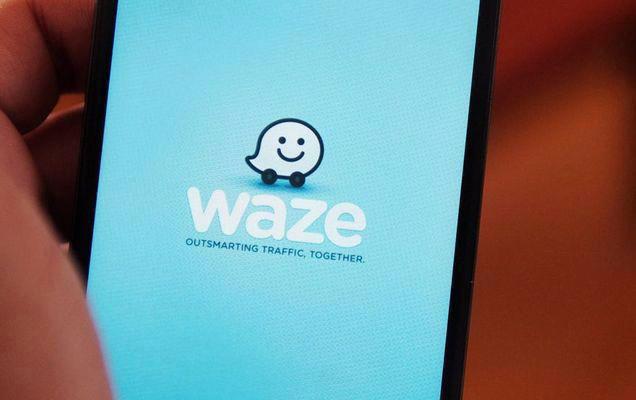 Sondaj: Dacă Waze ar fi pe bani, ai cumpăra aplicația?