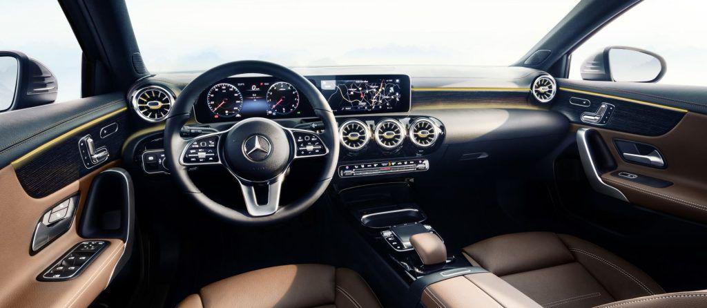 Viitorul Mercedes-Benz Clasa A primeşte elemente de design de la Clasa S
