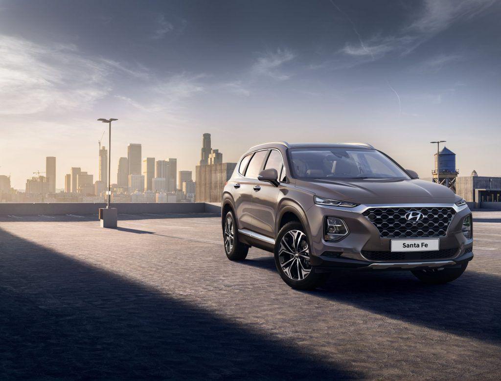 Noul Hyundai Santa Fe Primele Imagini Inainte De Prezentarea Oficială