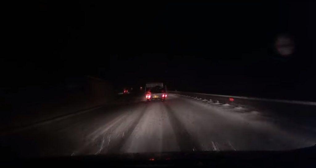 Un șofer A Pierdut și A Sărit Peste Parapeți Pe Vatra Dornei