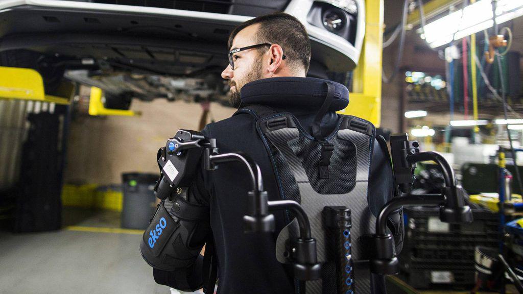 Fabricile Ford vor extinde utilizarea unui exoschelet bionic