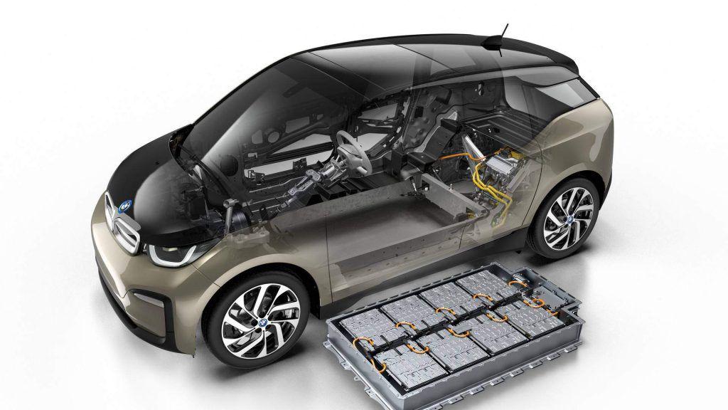 BMW: nu există minim sau maxim în materie de baterii