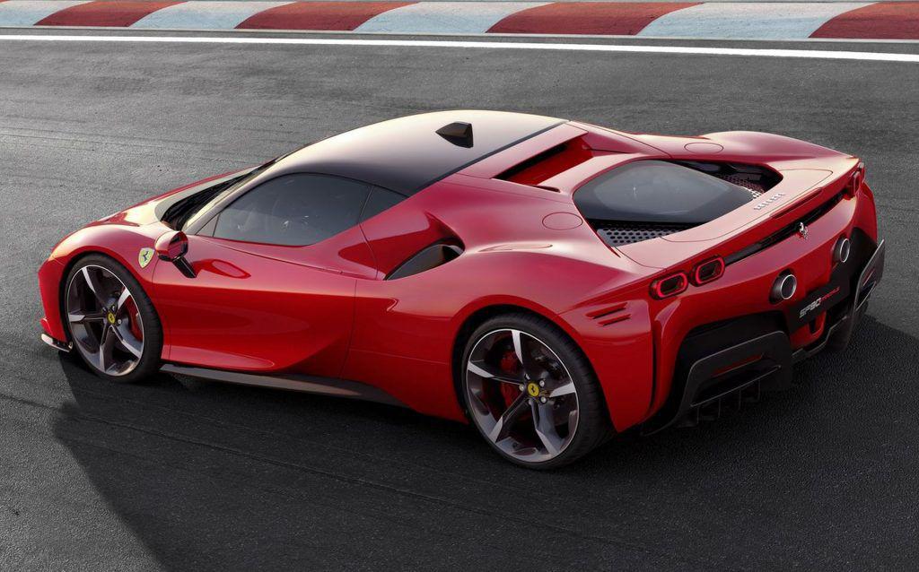 Ferrari SF90 Stradale – 1000 CP şi 2,5 secunde de la o la 100 km/h