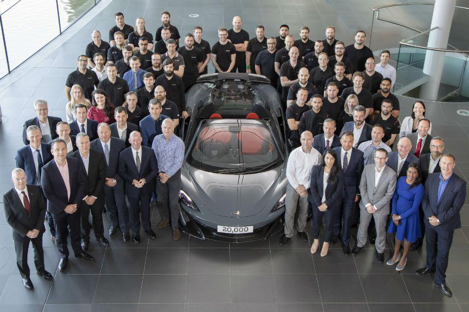 moment istoric pentru mclaren a