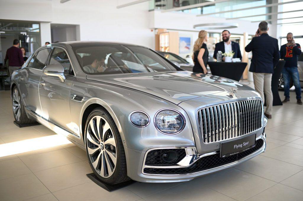 Bentley Flying Spur a ajuns în România: cât costă și ce performanțe are?