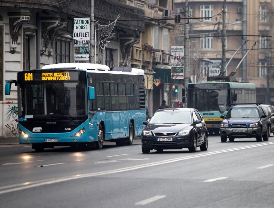 Gabriela Firea: Autobuzele vor circula în București pe liniile de tramvai