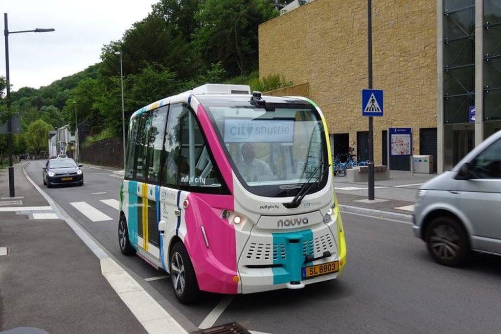 Un autobuz electric fără șofer va fi testat la Brașov