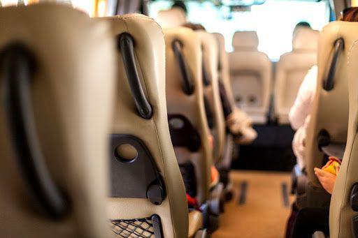 (P) Organizarea transportului pentru copii cu microbuze și autocare închiriate