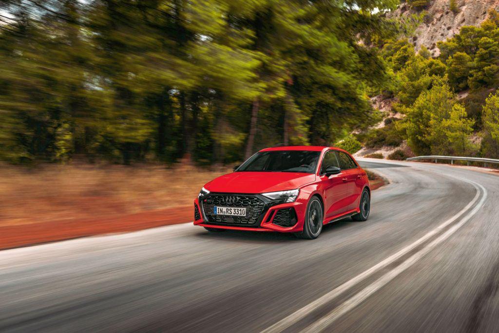 Audi RS 3: Nu te vei maturiza niciodată?