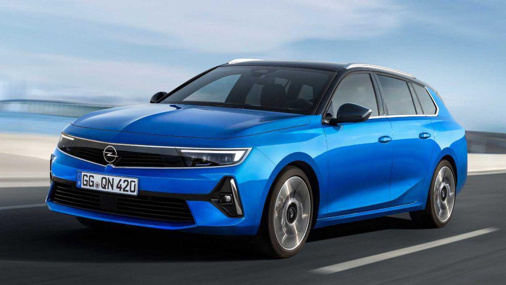 Noul Opel Astra Sports Tourer se prezintă: Cui îi mai trebuie un SUV?
