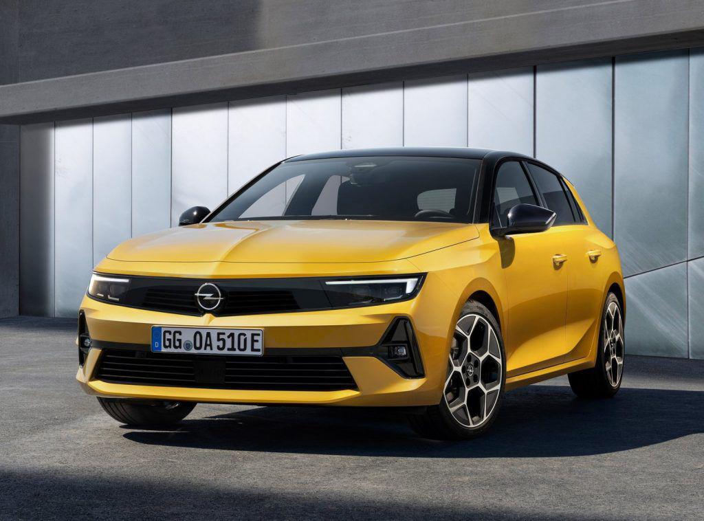 Noua generație Opel Astra este accesibilă începând de la 19.500 de euro. A fost dat startul comenzilor.