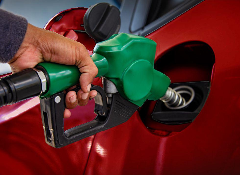 Măsurile guvernamentale ar putea determina o scădere cu 1,2-1,5 lei a prețului pe litrul de combustibil la pompă.